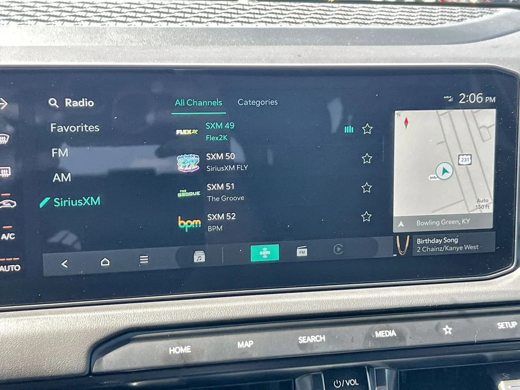 Used 2027 Green Kia X-Line EX image 16