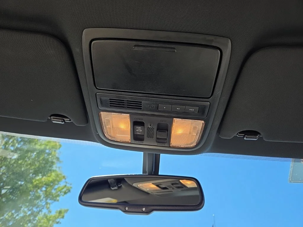 Used 2017  Honda EX-L image 22