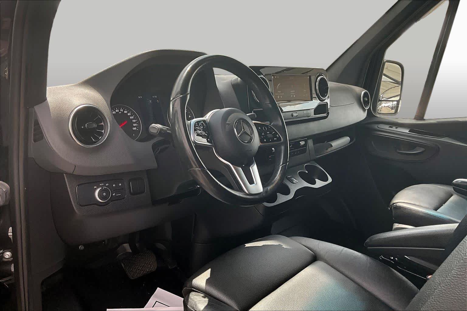 Used 2023 Obsidian Black Metallic Mercedes-Benz  image 18