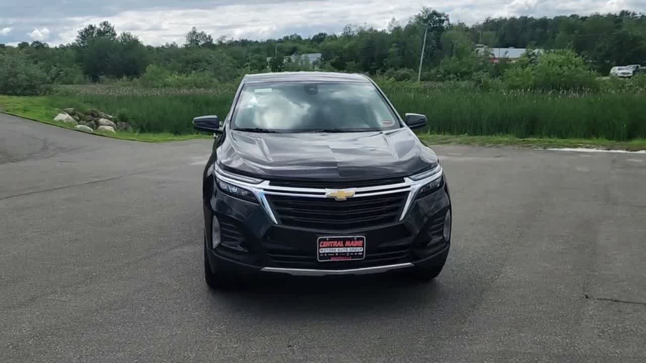 Used 2023 Mosaic Black Metallic Chevrolet LT image 3