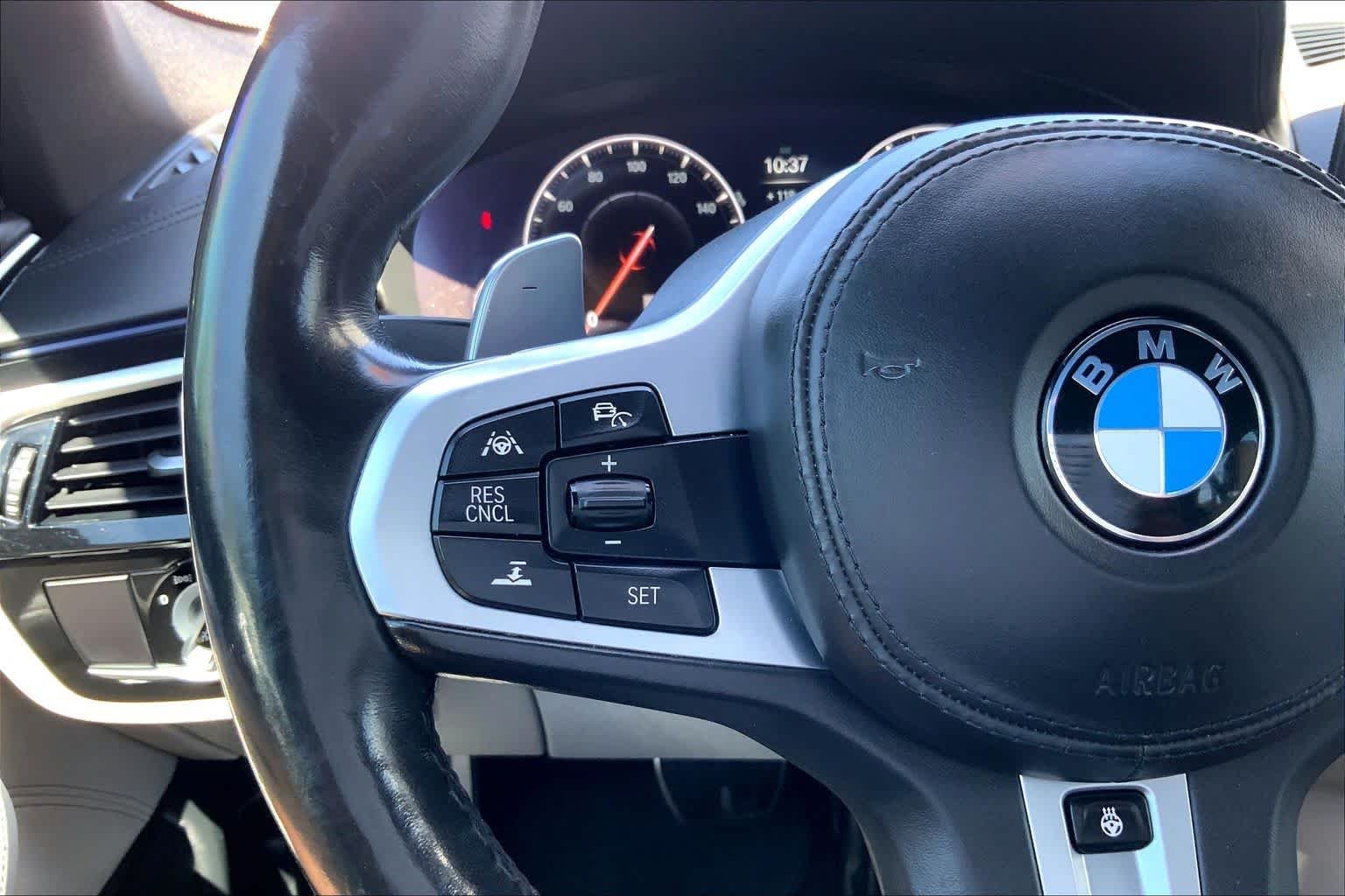 Used 2019 Black Sapphire Metallic BMW M550i xDrive image 21