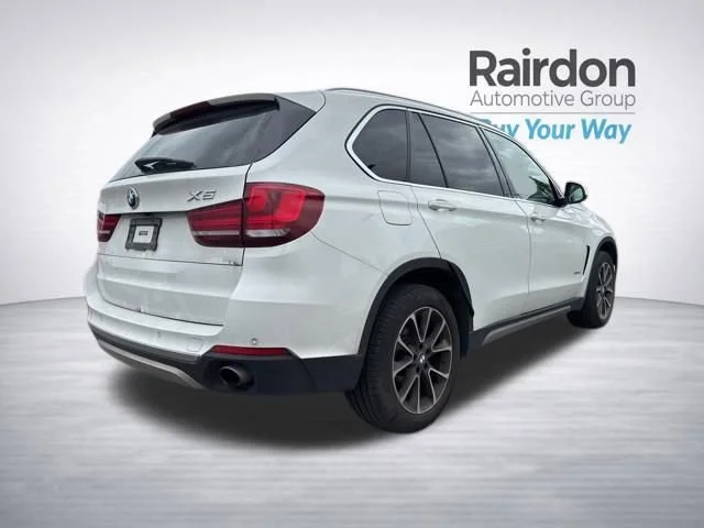 Used 2017 Alpine White BMW xDrive35i image 7