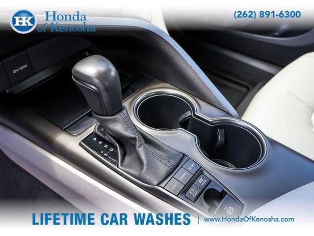 Used 2024 Ice Toyota SE image 20