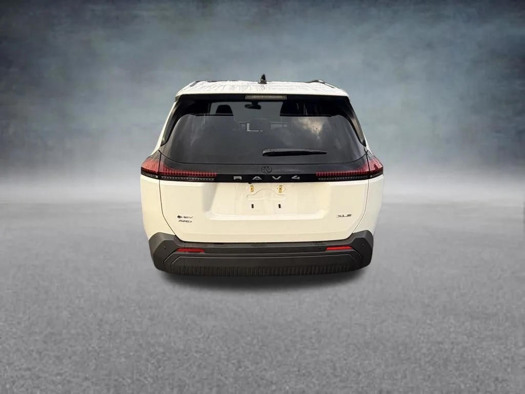 Used 2026 White Toyota XLE Premium image 4