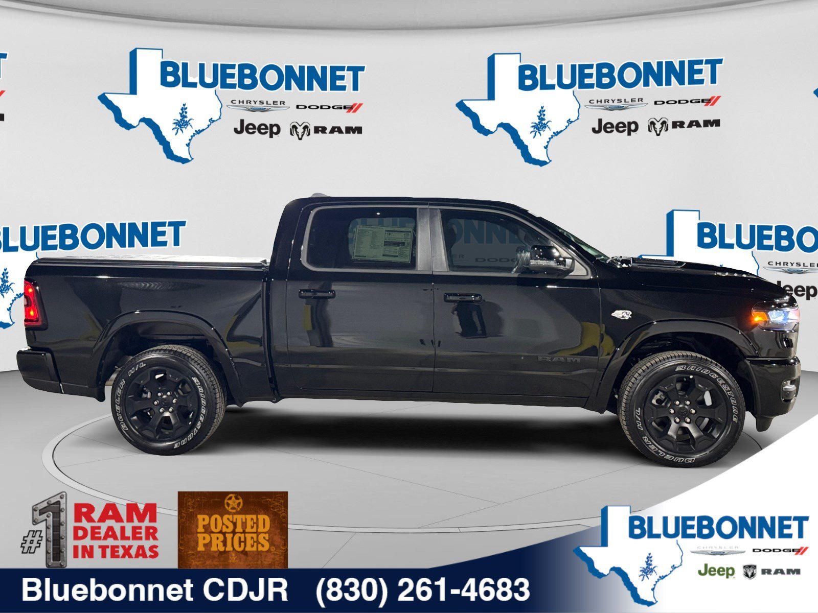 New 2026 Diamond Black Crystal Pearl-Coat Exterior Paint RAM Big Horn image 4