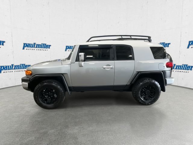 Used 2010  Toyota Base image 6