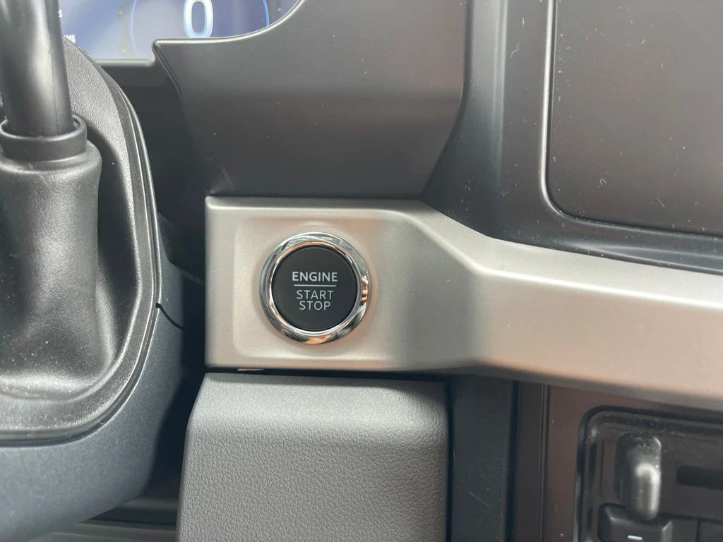 Used 2026 Agate Black Metallic Ford XLT image 28