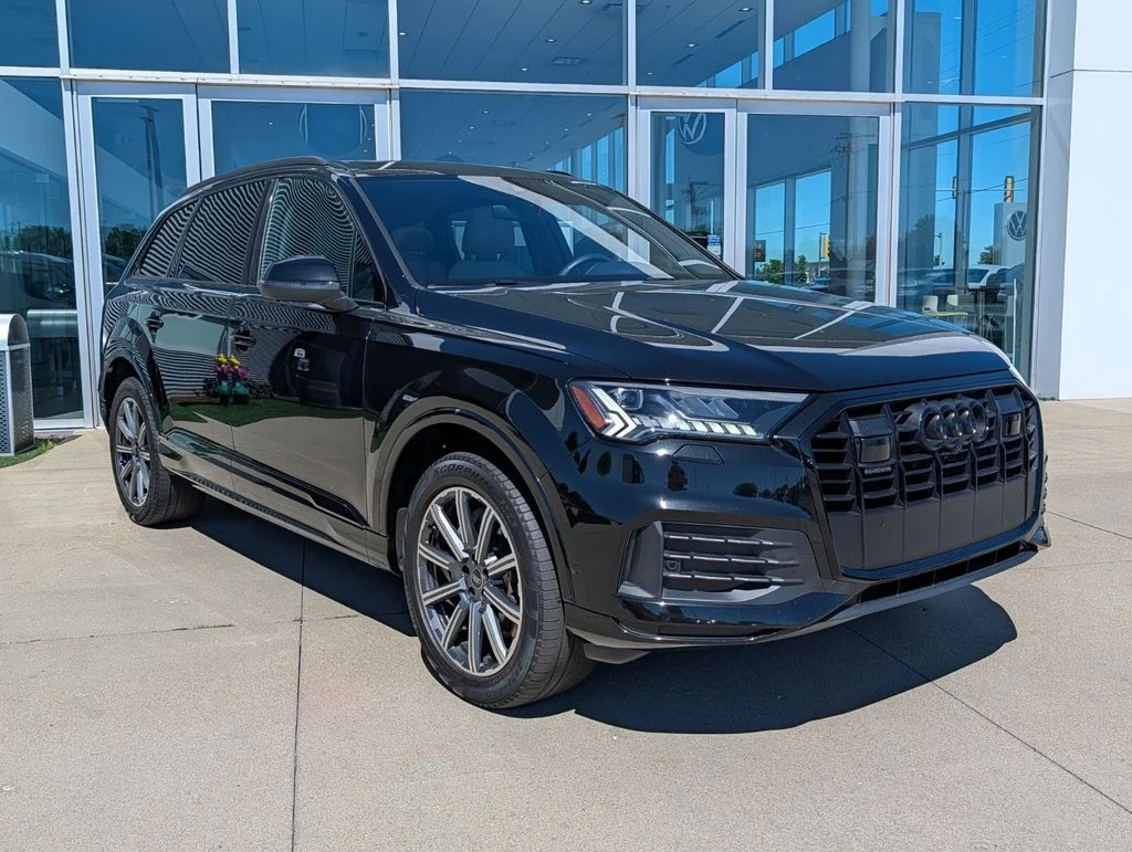Used 2023 Black Audi 45 Premium Plus image 2