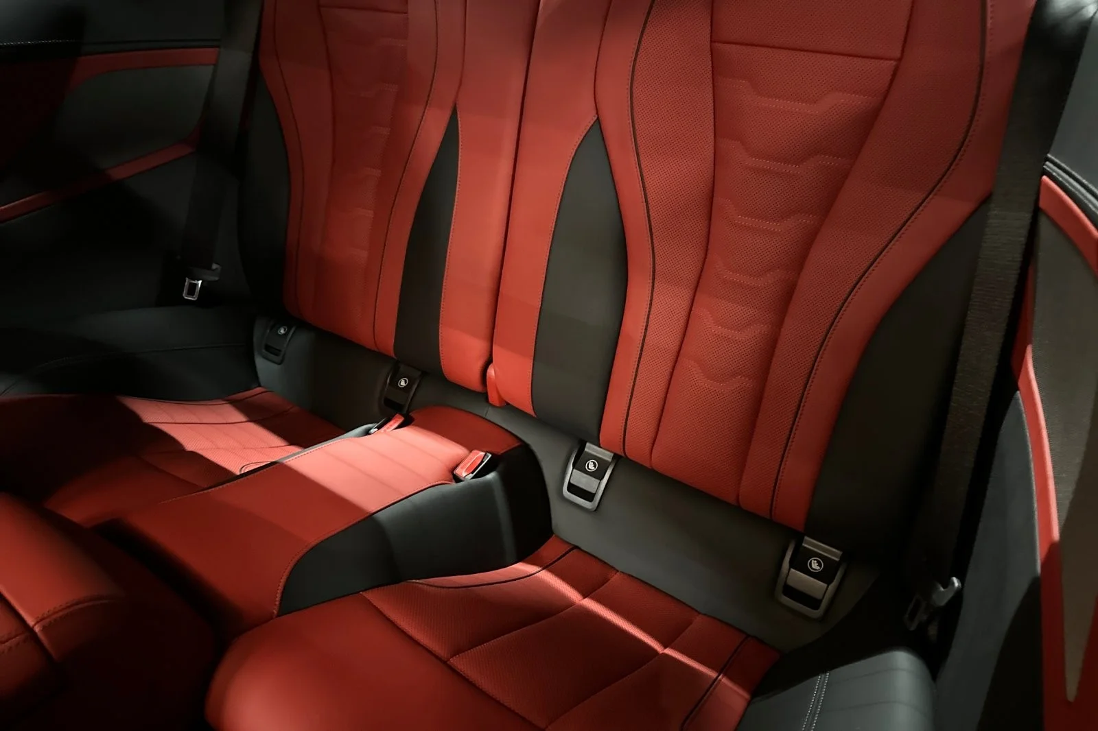 2026 BMW 8 Series 840i - Photo 11