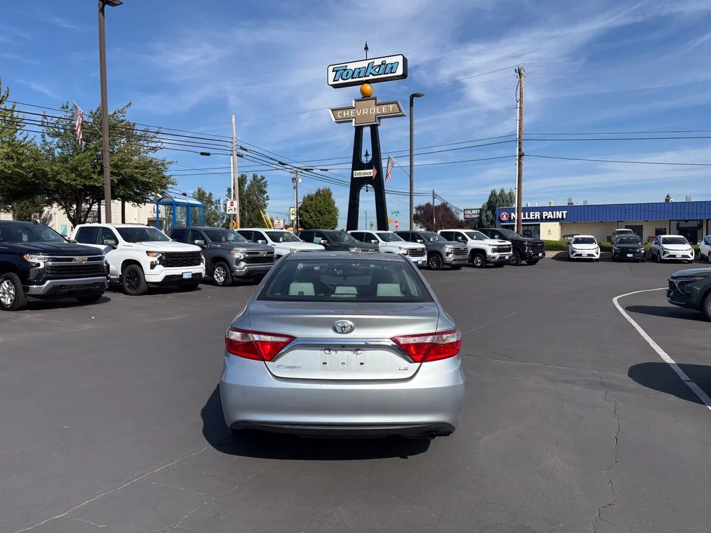 Used 2015 Celestial Silver Metallic Toyota LE image 5