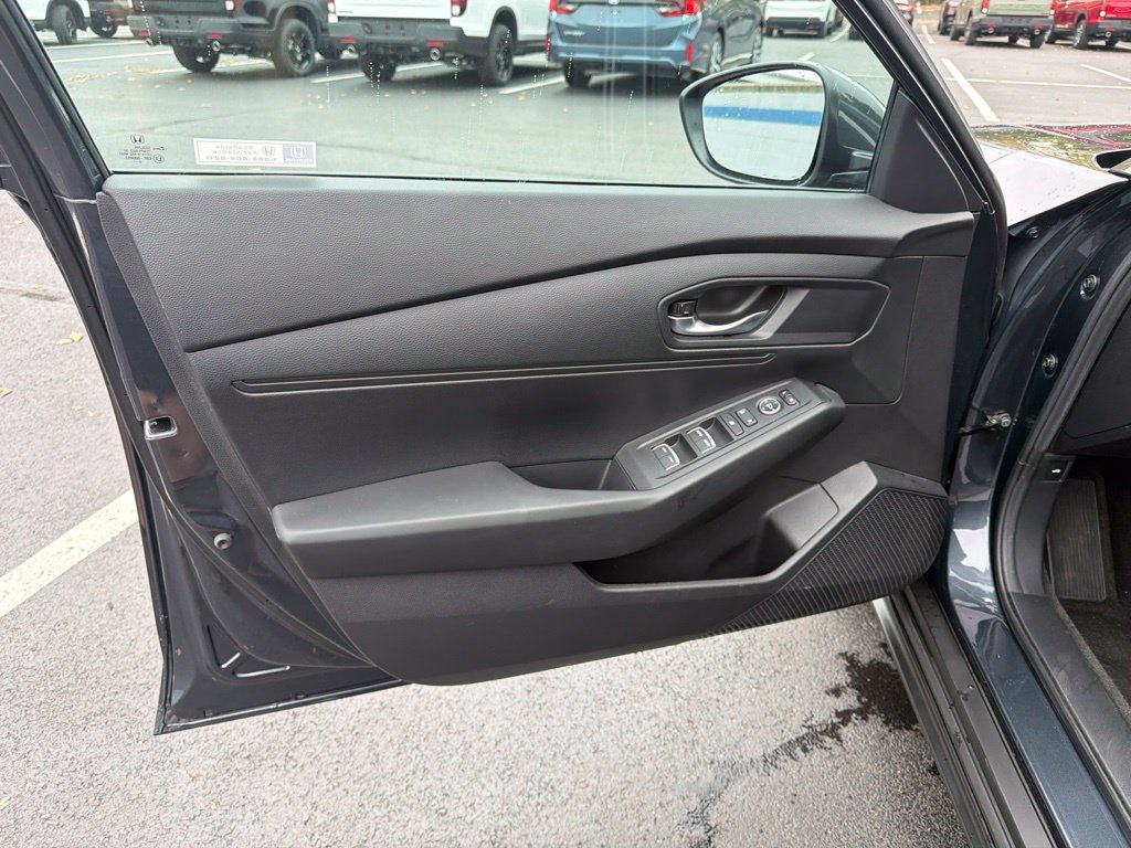 2024 Honda Accord LX - Photo 17