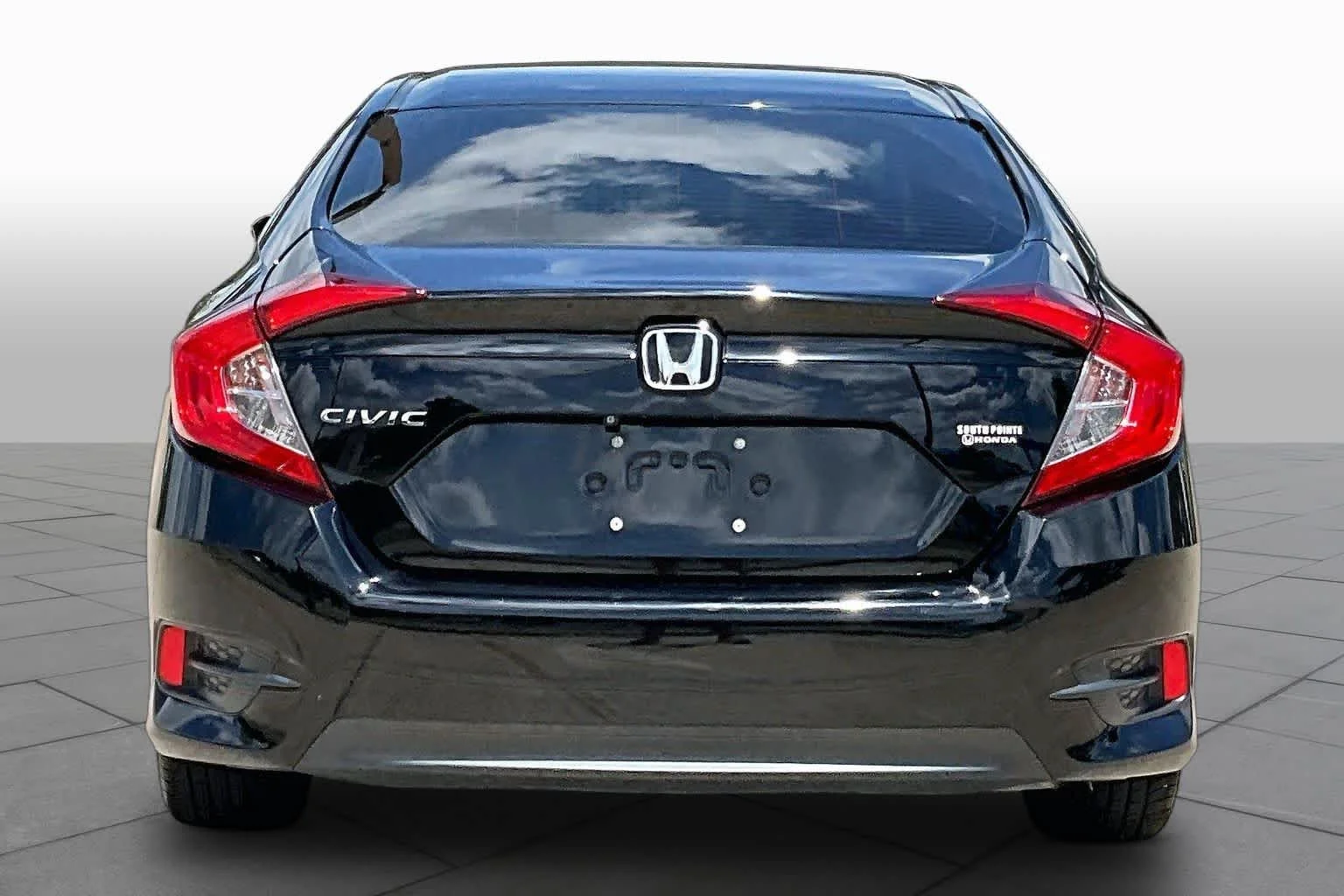 Certified Used 2018 Crystal Black Pearl Honda LX image 5