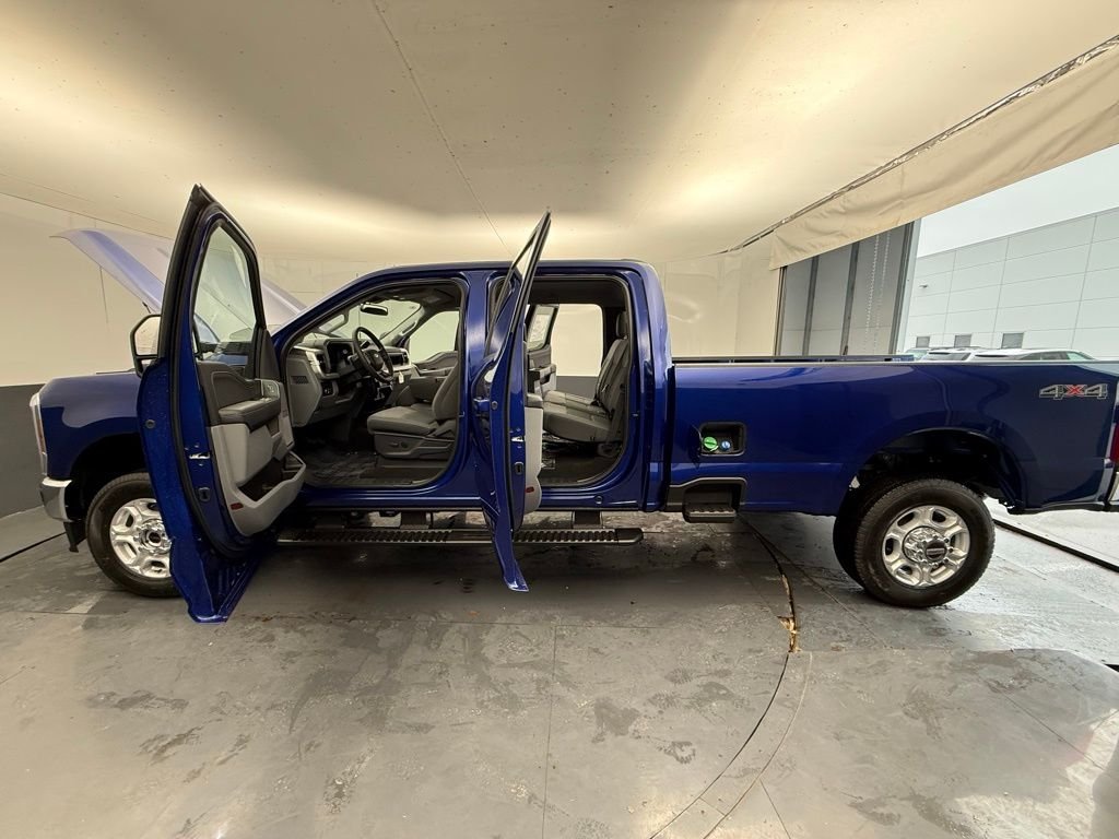 New 2026 Argon Blue Metallic Ford F-250® XLT image 18