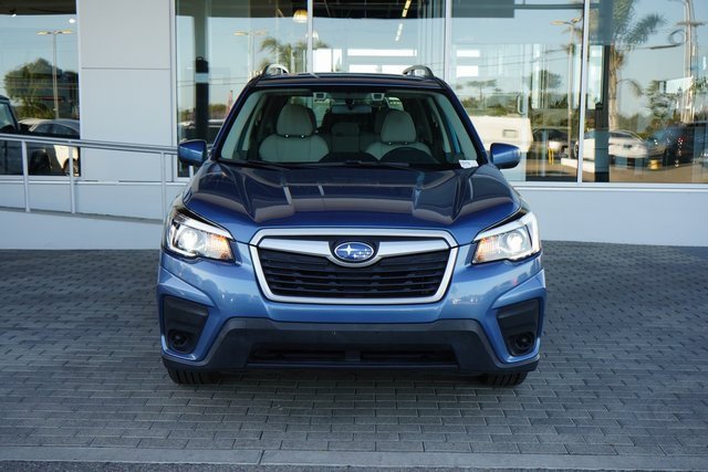 2020 Subaru Forester Premium photo 3