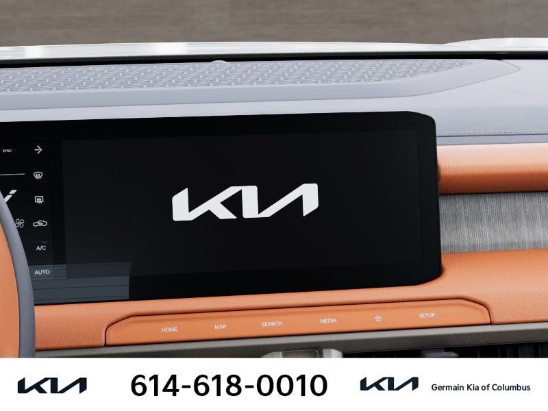 New 2027 White Kia SX Prestige image 23