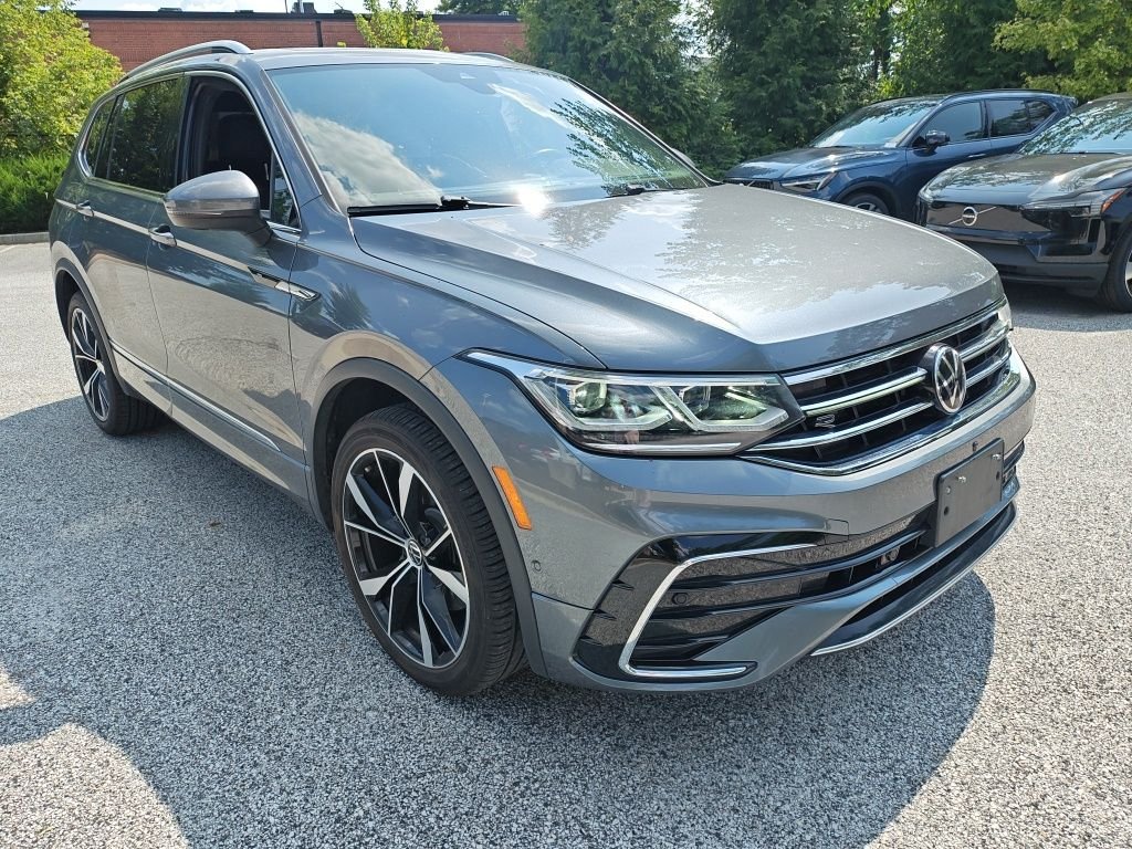 Used 2022 Gray Volkswagen 2.0T SEL R-Line image 1