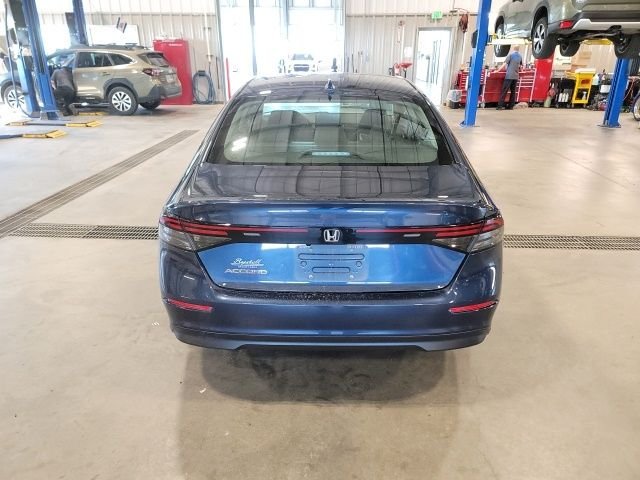 Used 2024 Canyon River Blue Metallic Honda EX image 6