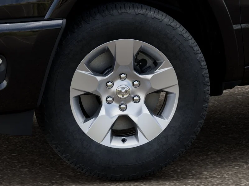 New 2026 Diamond Black Crystal Pearl-Coat Exterior Paint RAM BIG HORN image 4