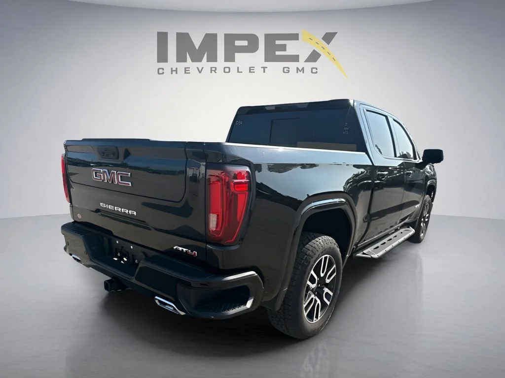 Used 2025 Onyx Black GMC AT4 image 6