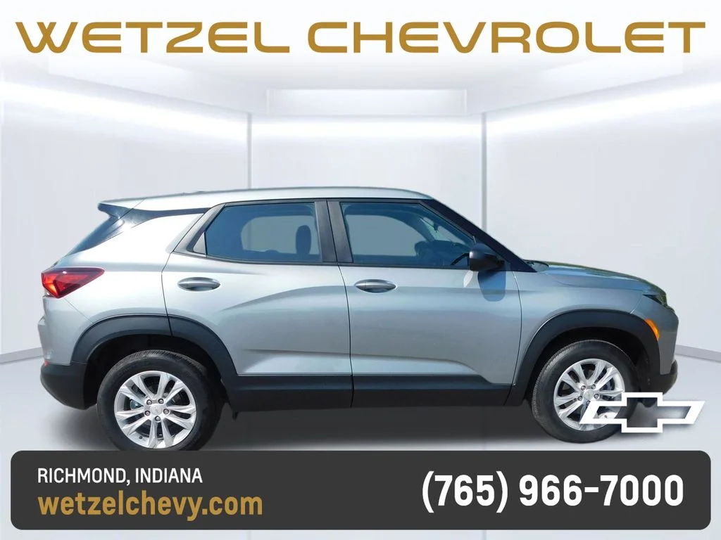 Used 2023 Gray Chevrolet LS image 2