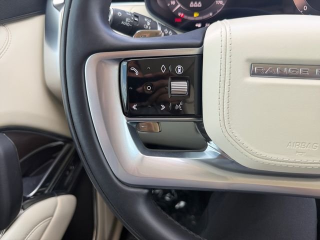 Used 2024 Blue Land Rover SE image 21