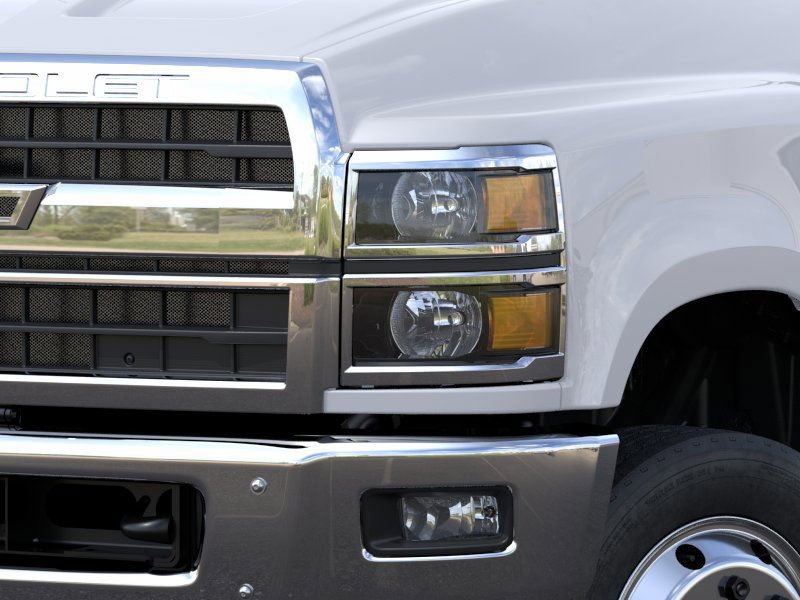 New 2025 Summit White Chevrolet Work Truck image 10
