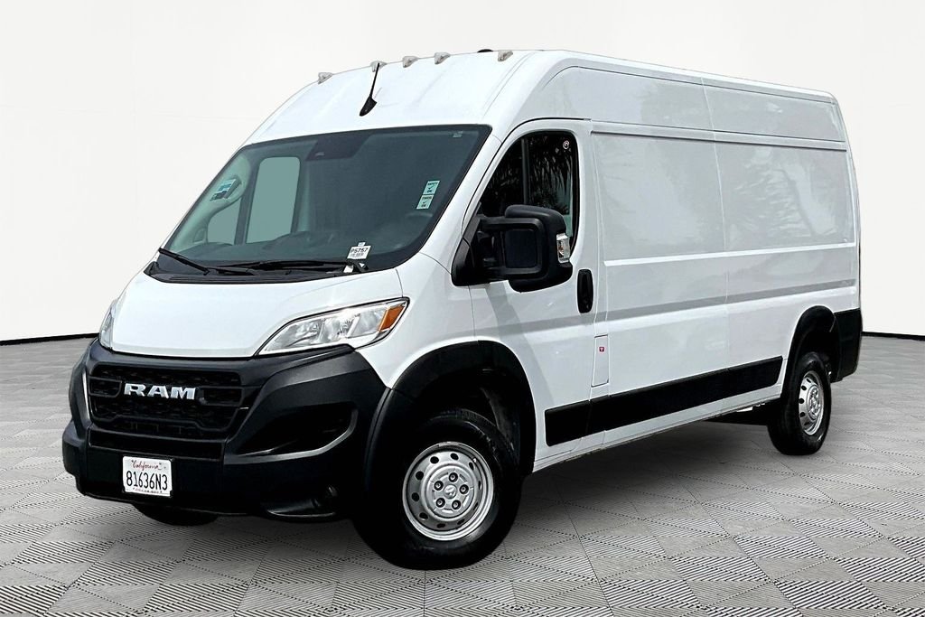 Used 2023 White Ram High Roof image 3