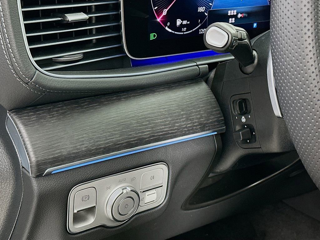 New 2026 Cirrus Silver Metallic Mercedes-Benz GLS 450 image 42