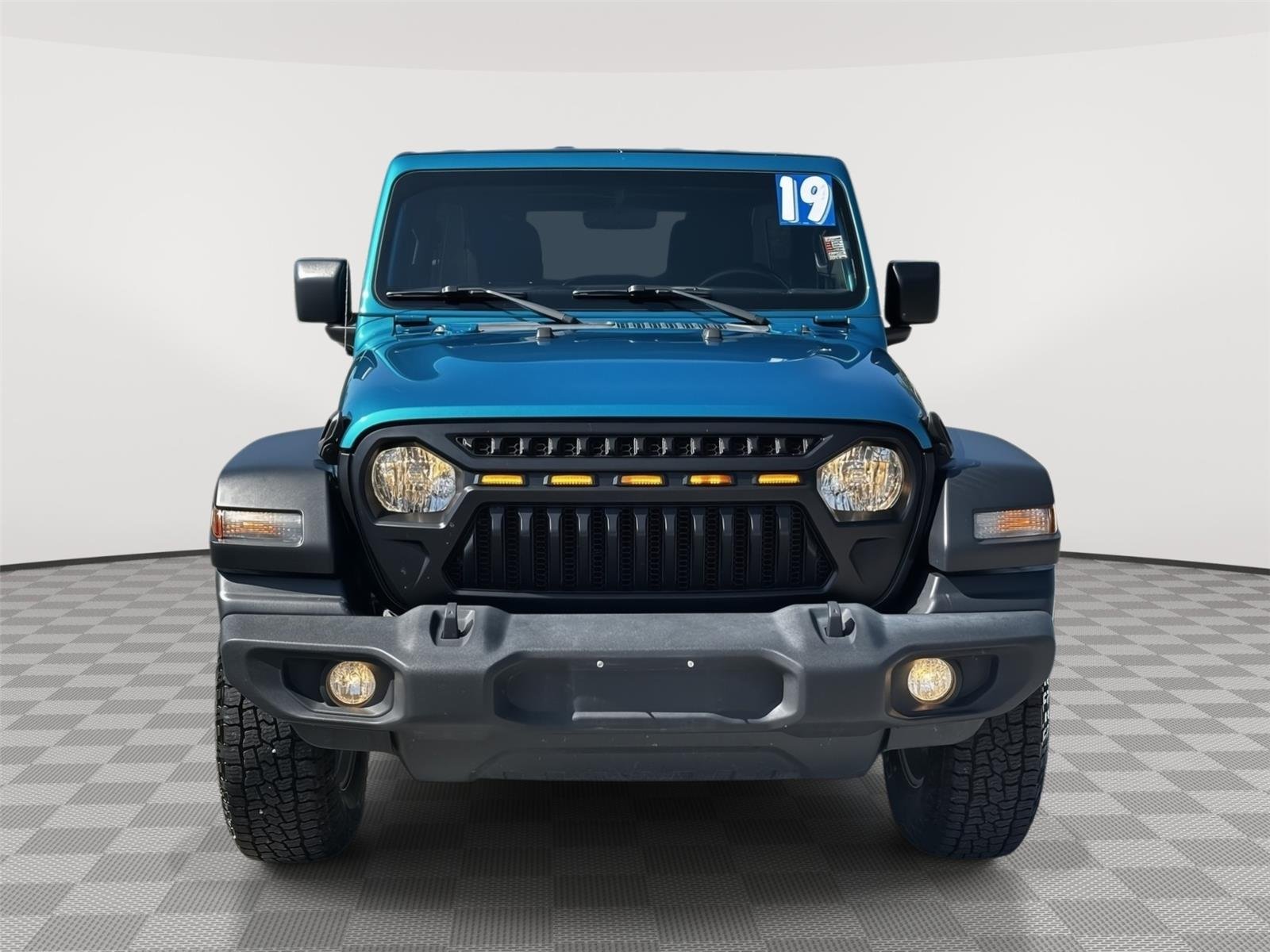 Used 2019 Jeep Wrangler Unlimited Sport S with VIN 1C4HJXDG7KW657734 for sale in Kansas City