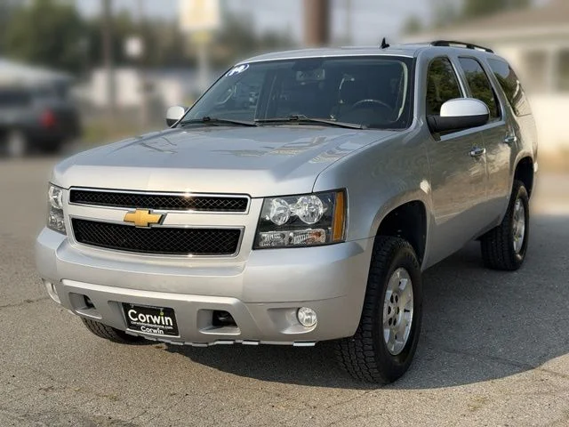 Used 2014 Silver Ice Metallic Chevrolet LT image 5
