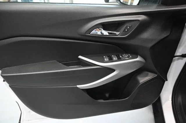 New 2026 Summit White Chevrolet LS image 25