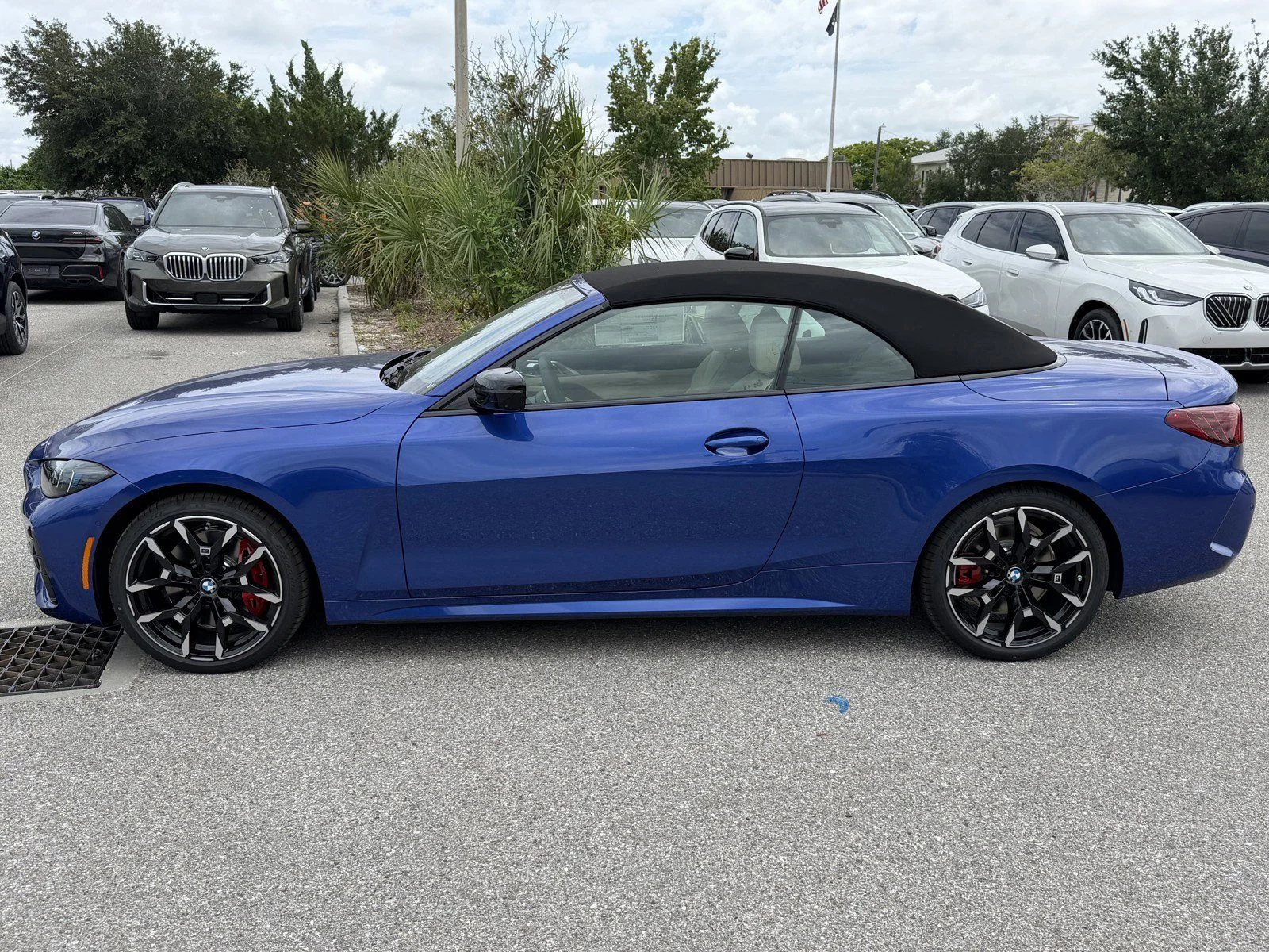 New 2027 Portimao Blue Metallic BMW 430i image 11