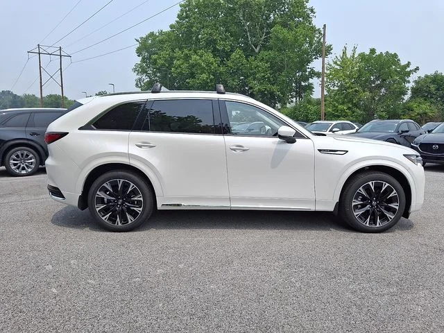 New 2026 White Mazda 3.3 Turbo S Premium Plus image 5