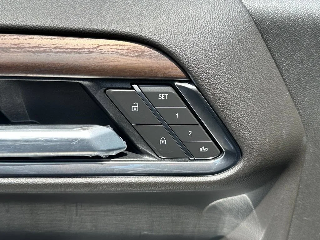 2026 GMC Sierra 1500 SLT - Photo 15