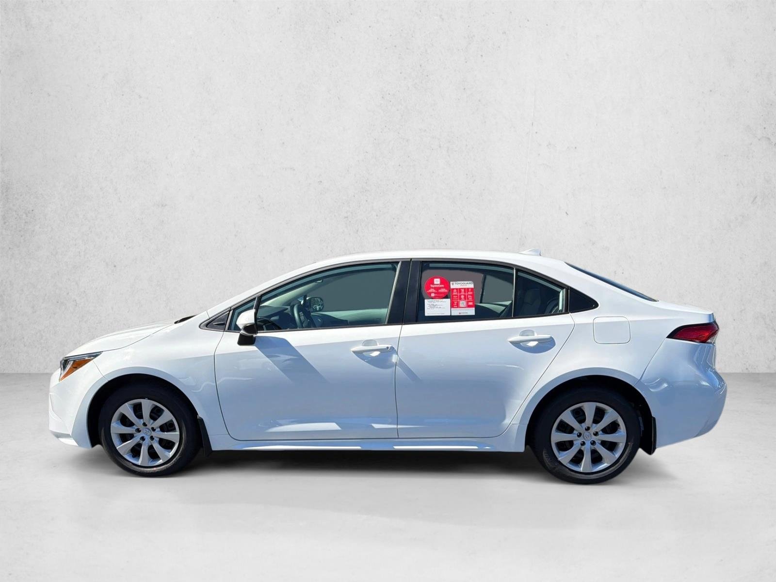 New 2027 Ice Cap Toyota LE image 6