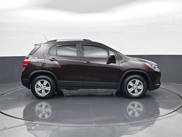 Used 2021 Red Chevrolet LT image 4