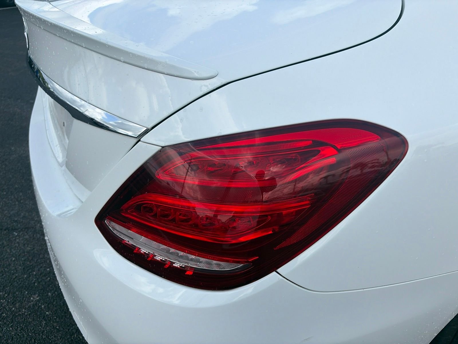 Used 2016 White Mercedes-Benz C 300 image 15