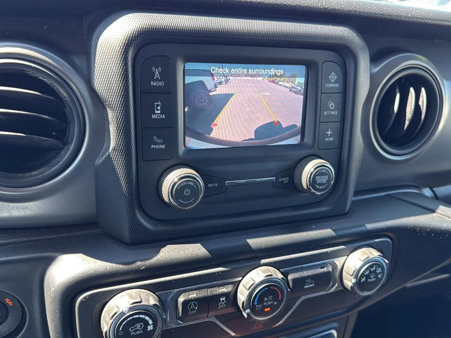 Used 2021 Gray Jeep Unlimited Willys image 6