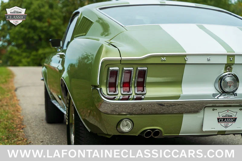 Used 1967 Green Ford Fastback image 16
