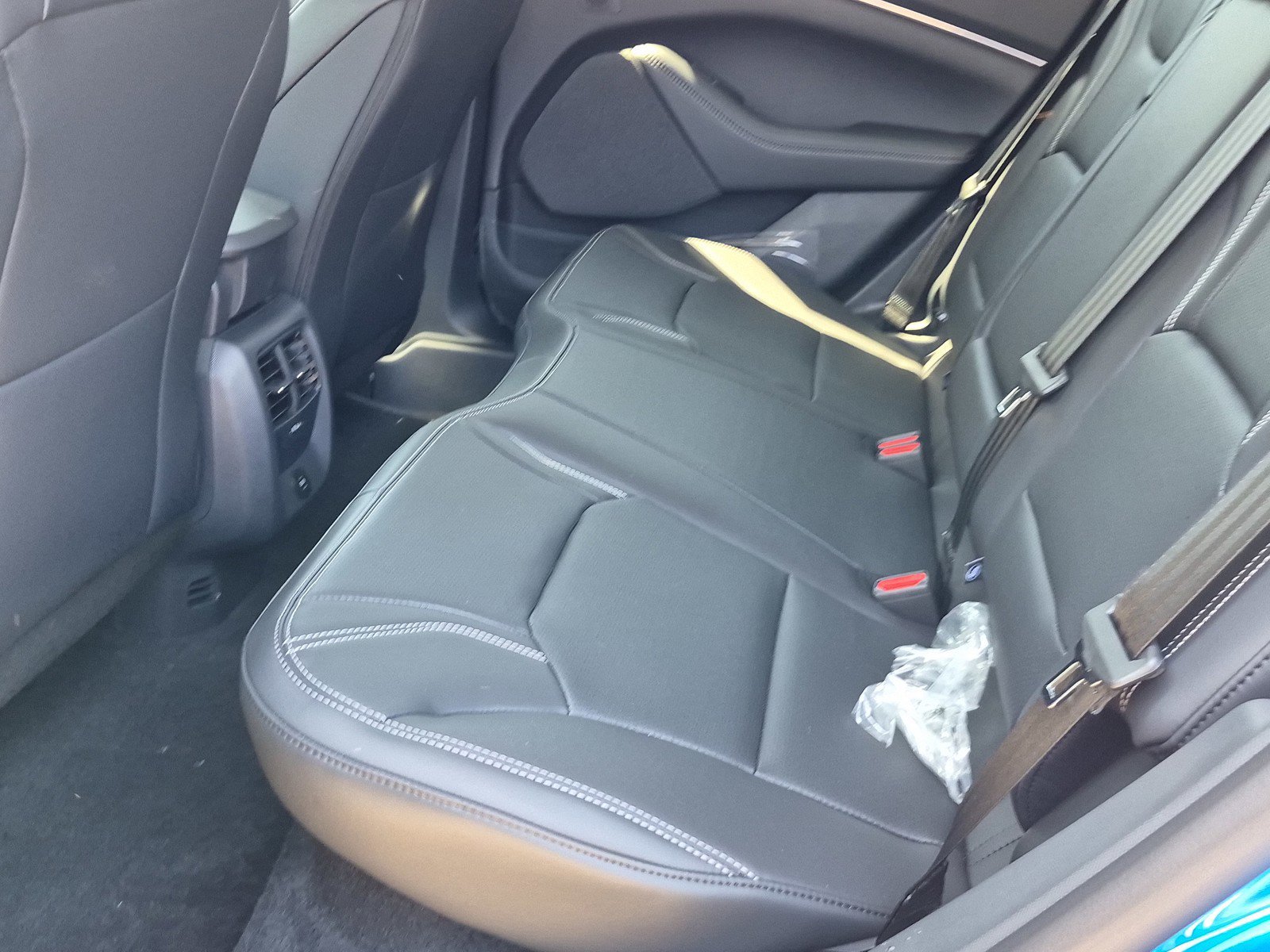 New 2026 Velocity Blue Metallic Ford Premium image 20