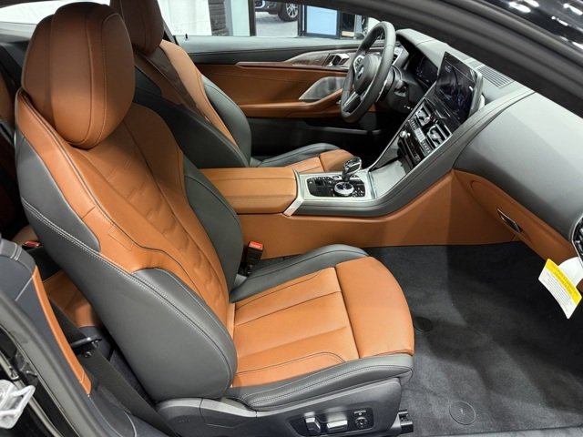 Used 2026 Black Sapphire Metallic BMW M850i xDrive image 21