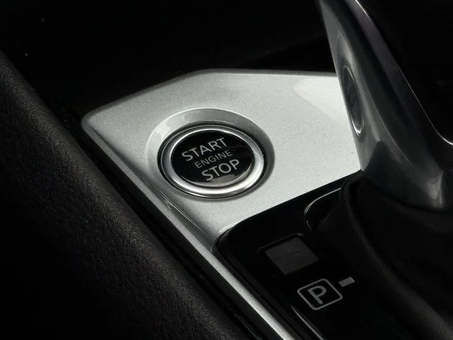Used 2024 Silver Nissan 2.5 SV image 20