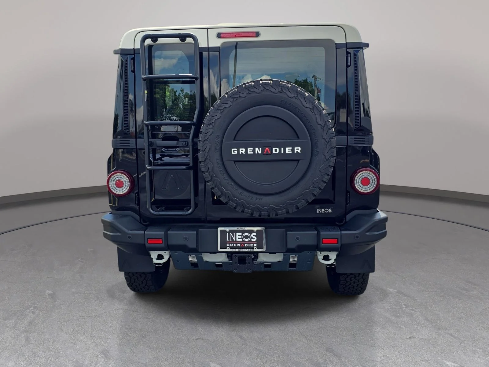 New 2026 Black INEOS Fieldmaster Edition image 6