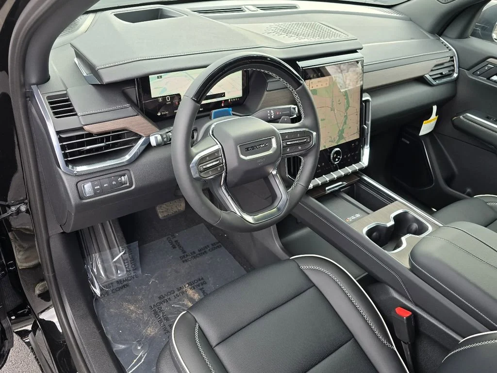 2026 GMC Acadia Denali - Photo 16