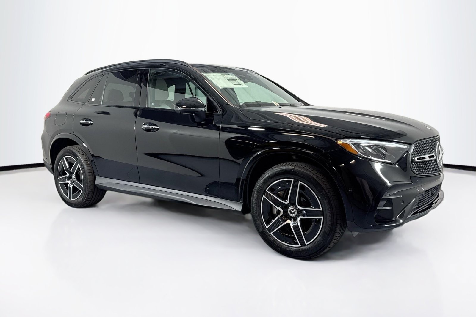 New 2026 Black Mercedes-Benz GLC 300 image 3