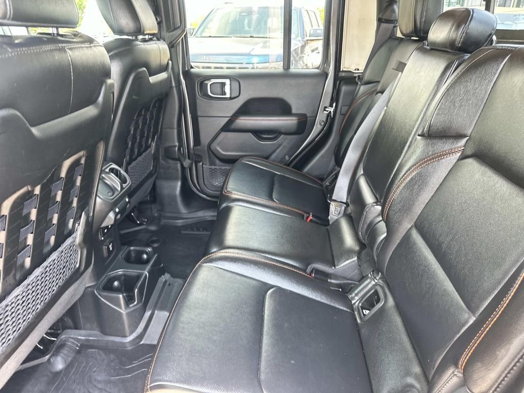 Used 2022 Gray Jeep Mojave image 15