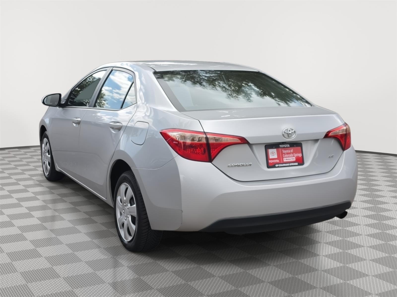 Certified Used 2017 Classic Silver Metallic Toyota LE image 12