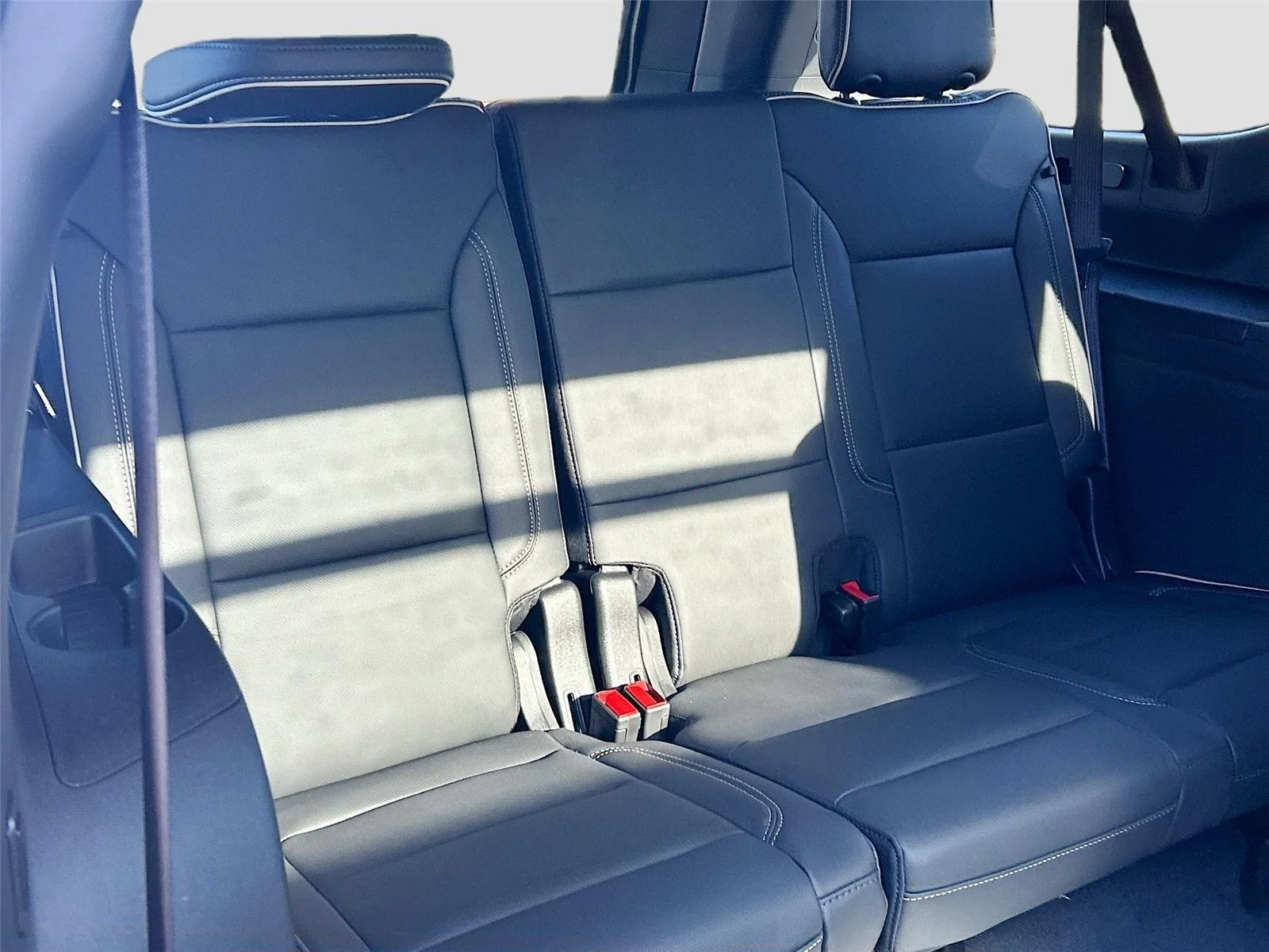 2026 Chevrolet Suburban Premier - Photo 29