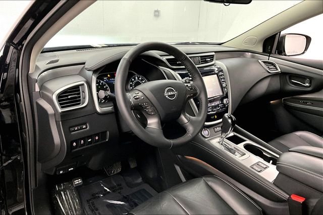 Used 2024 Super Black Nissan SL image 16