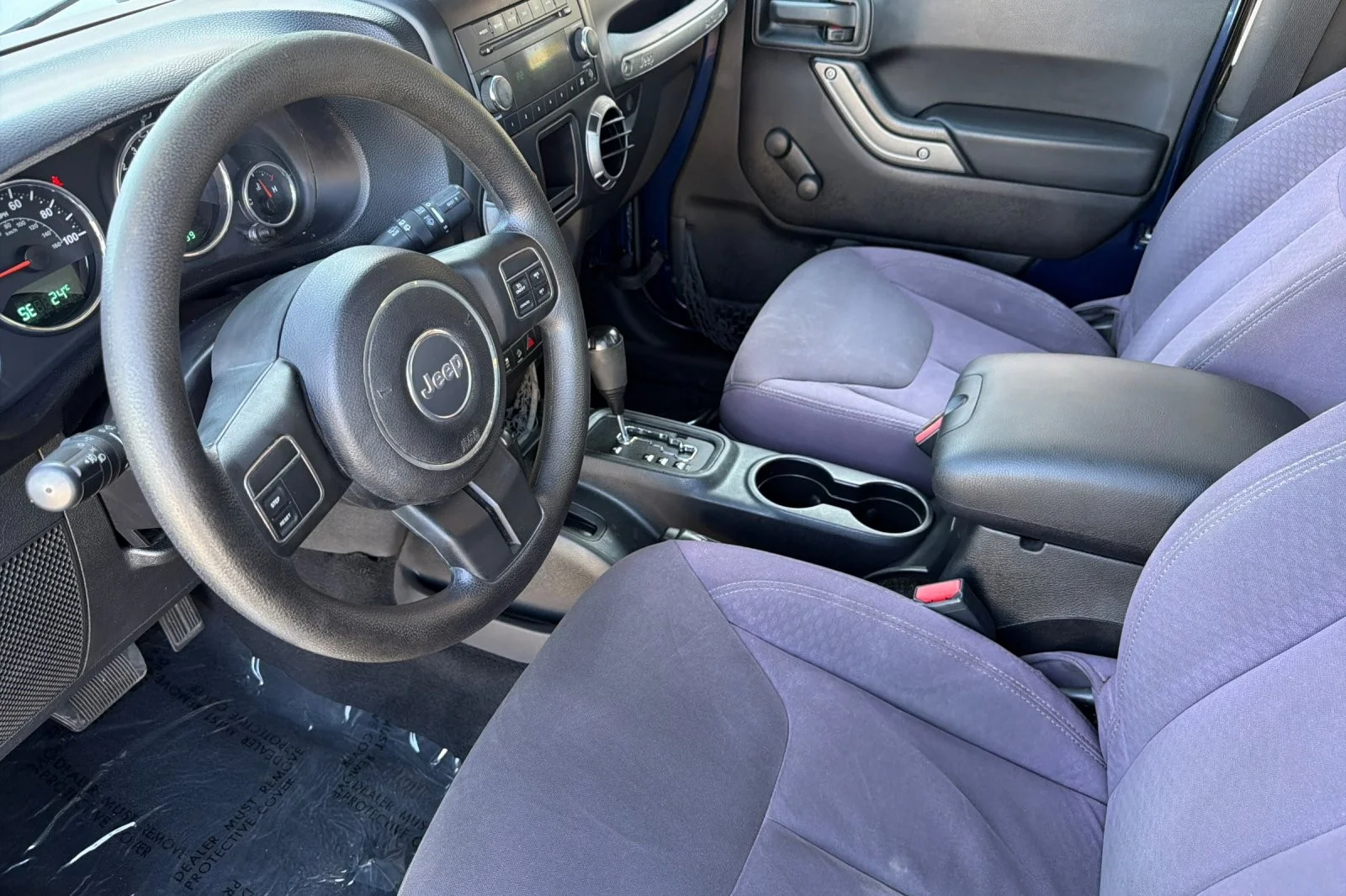 Used 2013 TRUE BLUE PEARLCOAT Jeep Sport image 9